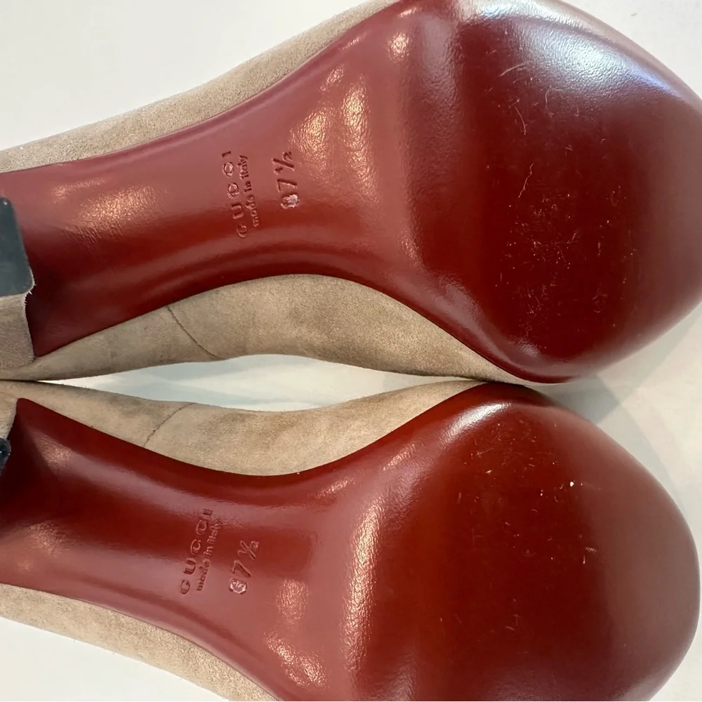 Gucci Women's Beige Suede Tassel Mocassin Pumps 37.5 - Picture 4 of 10